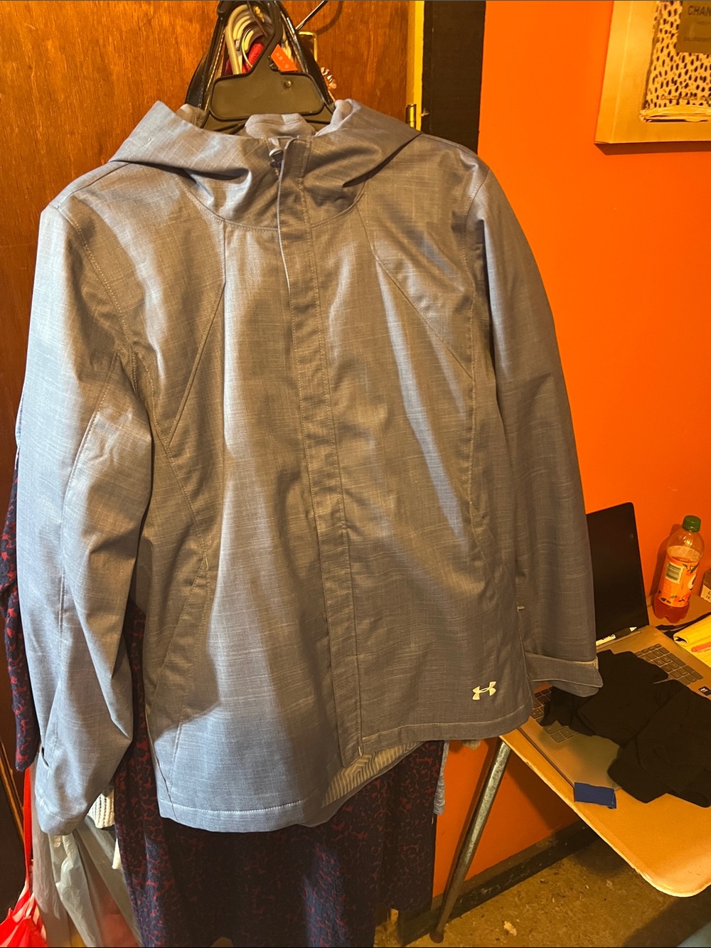 Under Armour woman’s Hooded Jacket - Slate Blue